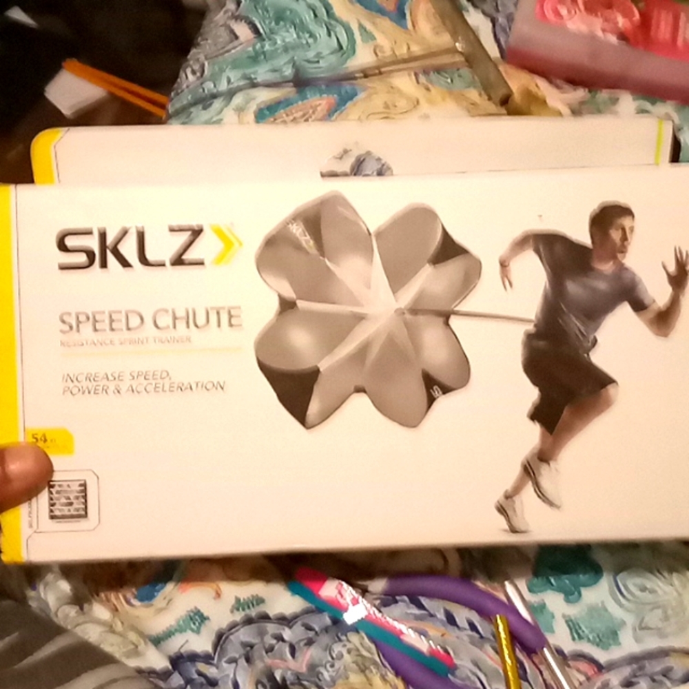 Speed chute resistance trainer